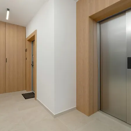 Apartment Szamarzewskiego With Balcony By Renters